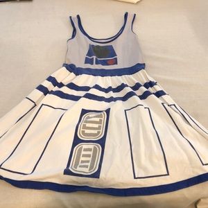 R2D2 dress
